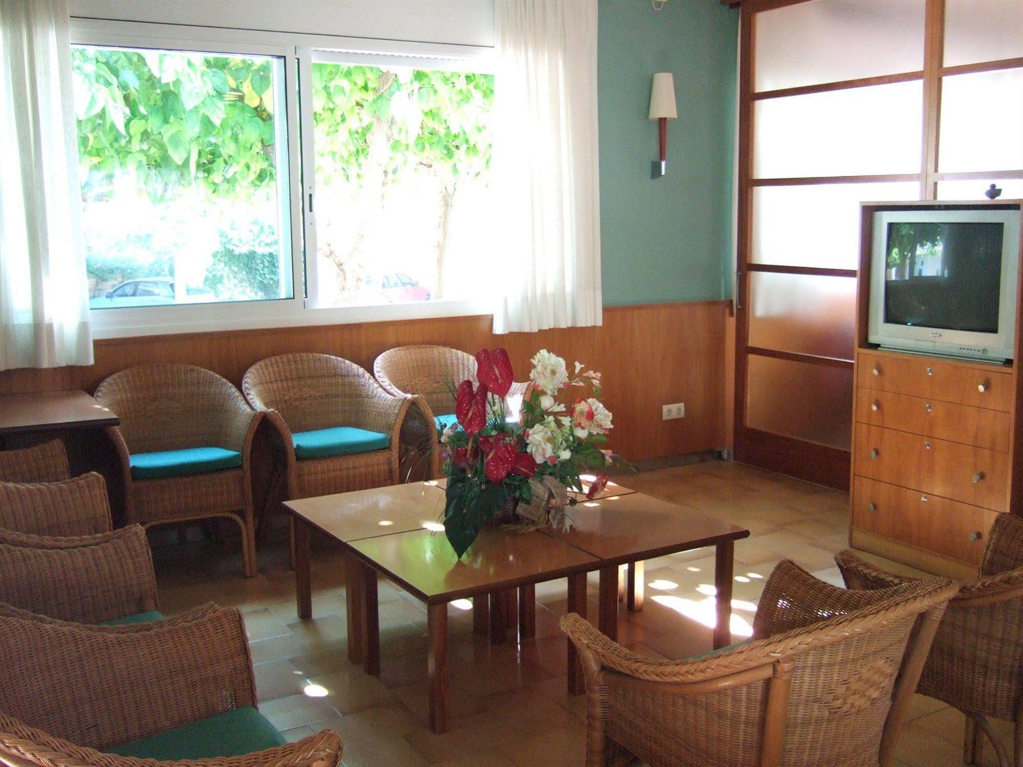 Hotel Can Catala L' Escala Dış mekan fotoğraf