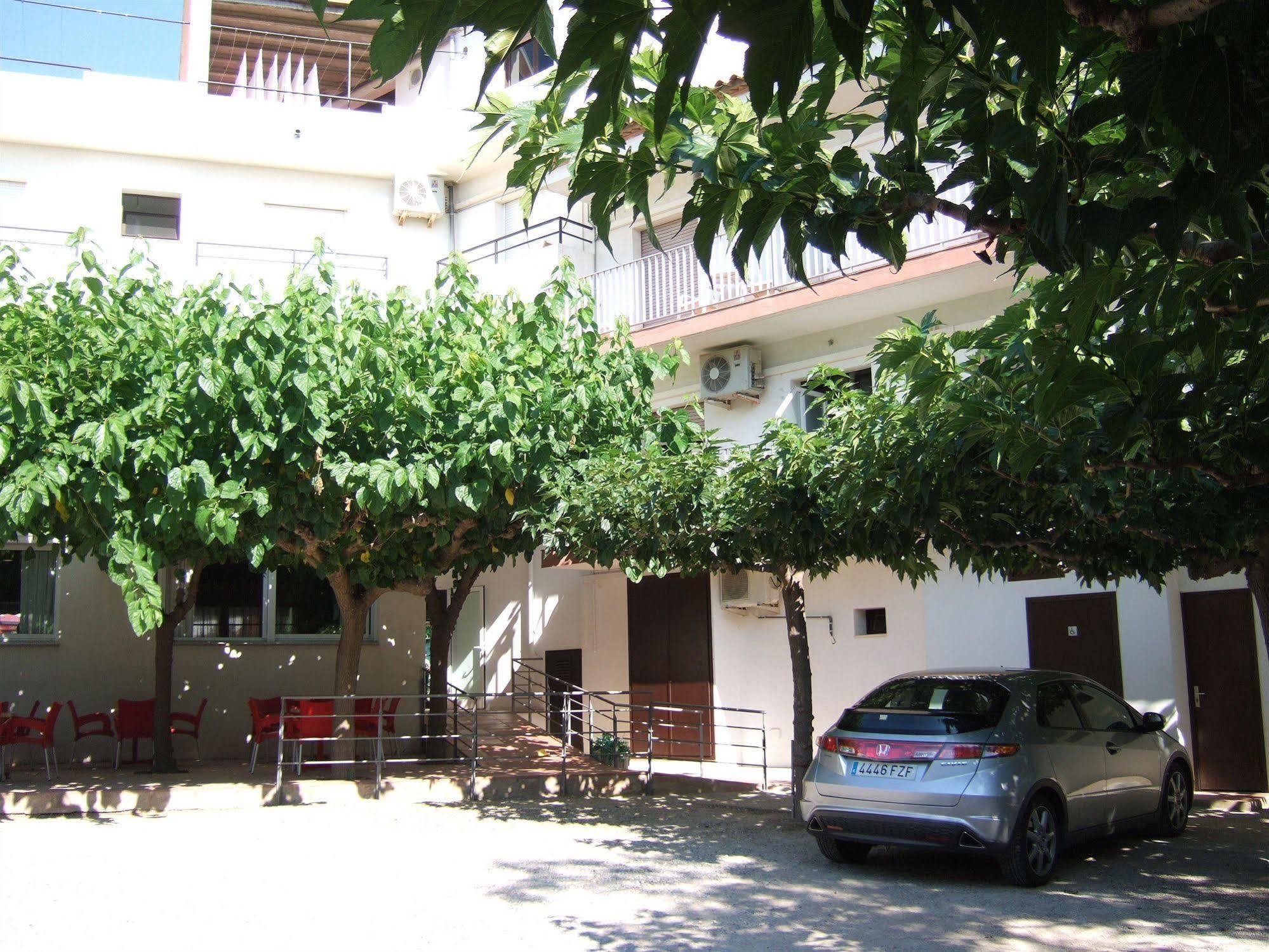 Hotel Can Catala L' Escala Dış mekan fotoğraf